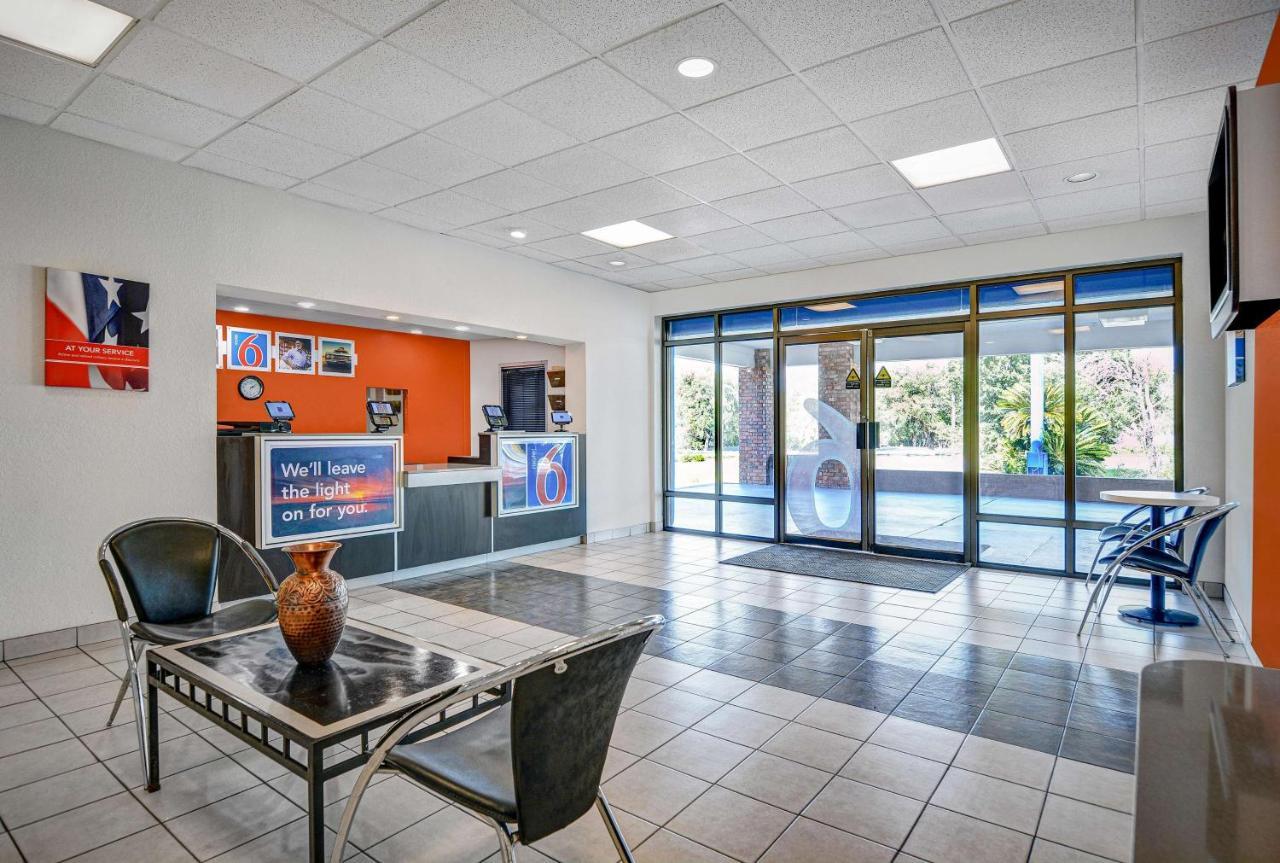 Motel 6-Tallahassee, Fl - Downtown Eksteriør billede